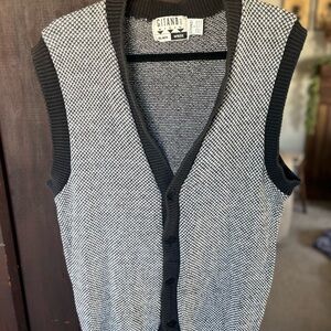 Gitano Black and White Knit Sweater